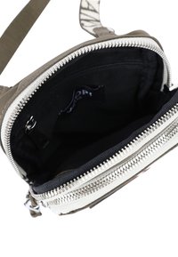 JOOP! Jeans LIETISSIMO MARIA - Étui à portable - khaki