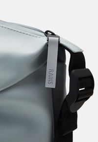 Rains HILO BAG UNISEX - Ranac - wind