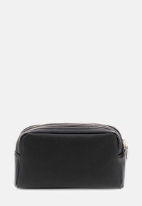 Zwart cosmeticatasje met ritssluiting, een gestructureerd oppervlak, rechthoekige vorm en zilverkleurige hardware. Compact ontwerp, geschikt voor reizen.
