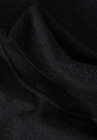 TATUUM Lihtne T-särk - black