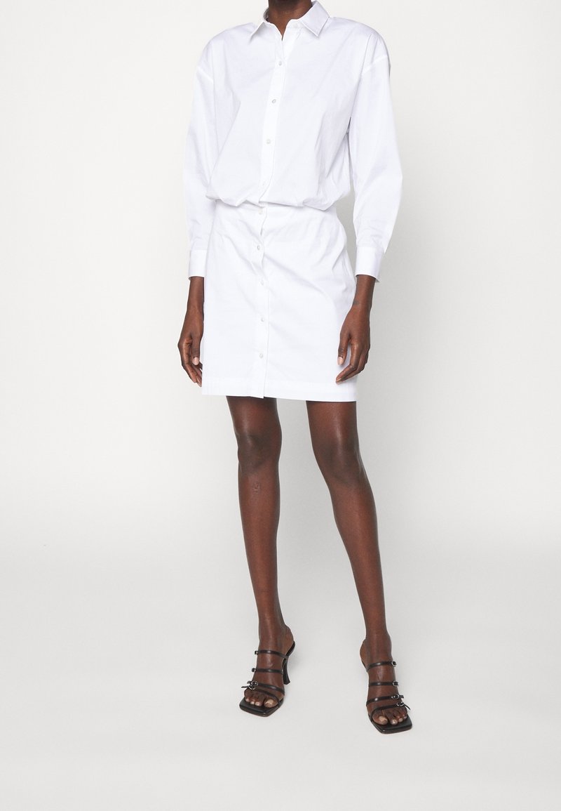 slim fit dress slacks Theory Fitted Shirt In Ivory main image 0