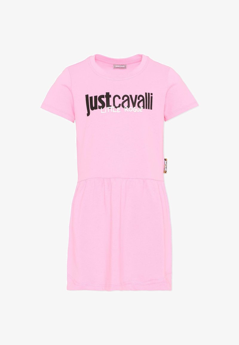 Robe rose à manches courtes avec taille froncée et inscription "Just Cavalli Little Rogue" en texte noir et blanc sur la poitrine.