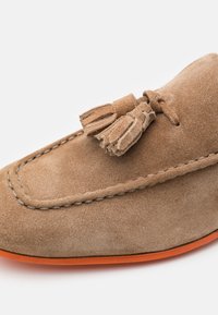 Melvin & Hamilton CLIVE - Jalga libistatavad jalanõud - camel/rich tan/orange