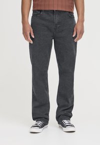 RYAN - Jeansy Straight Leg