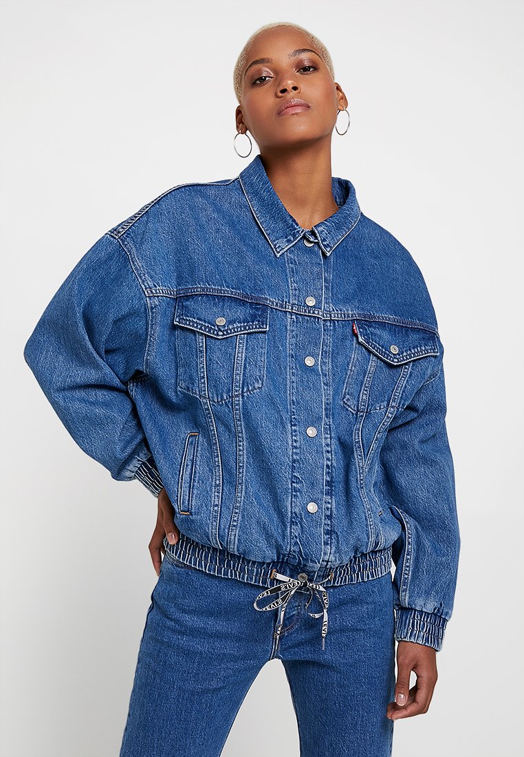 levi's dad sports trucker jacket