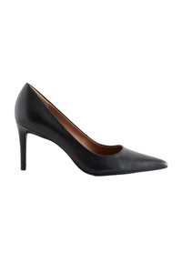 Scarpa nera in pelle con tacco a stiletto, punta affilata, texture liscia e tacco sottile. Interno foderato in materiale marrone.