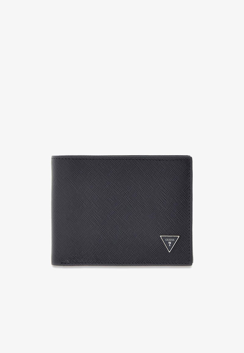 Portefeuille noir en cuir texturé bifold avec petit logo triangulaire Guess dans le coin inférieur droit sur fond blanc.