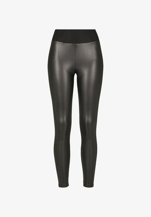 Leggings noirs taille haute en simili cuir avec une finition lisse et brillante et une coupe à la cheville sur fond blanc.