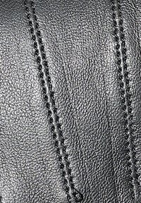 Mustang Fingervantar - black