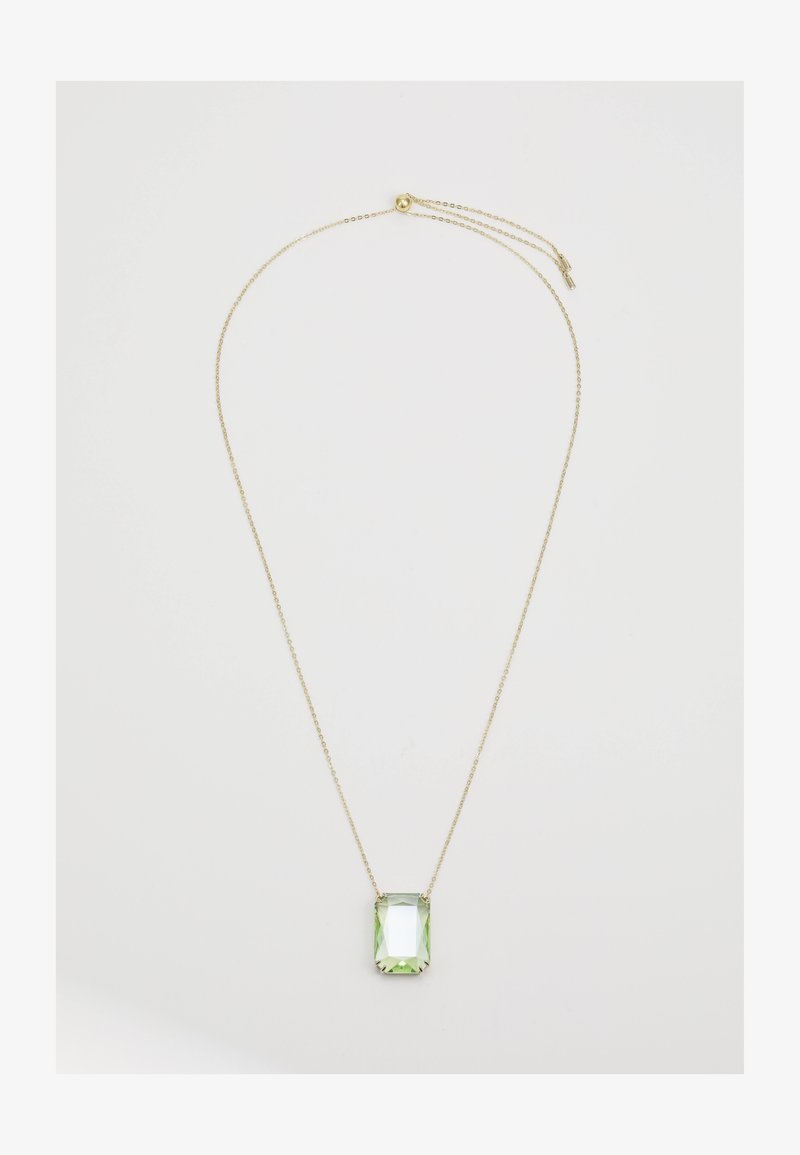 Guldkæde vedhæng med en rektangulær lys grøn ædelsten pendant med facetteret overflade og kløvlignende griber.