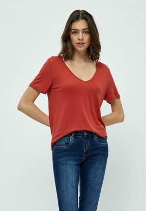 JILLY  - Lihtne T-särk -  andorra red
