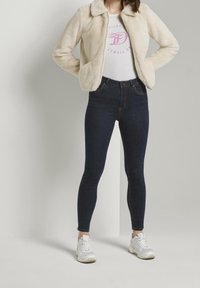 TOM TAILOR DENIM Zimní bunda - beige