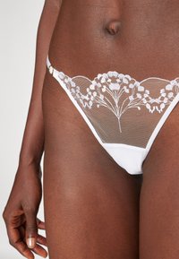 Bluebella MARISA THONG - Thong - white/sheer