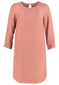Abito rosa a lunghezza ginocchio con maniche a tre quarti, scollatura rotonda e dettaglio a occhiello sul retro. Tessuto liscio con un leggero lucido.