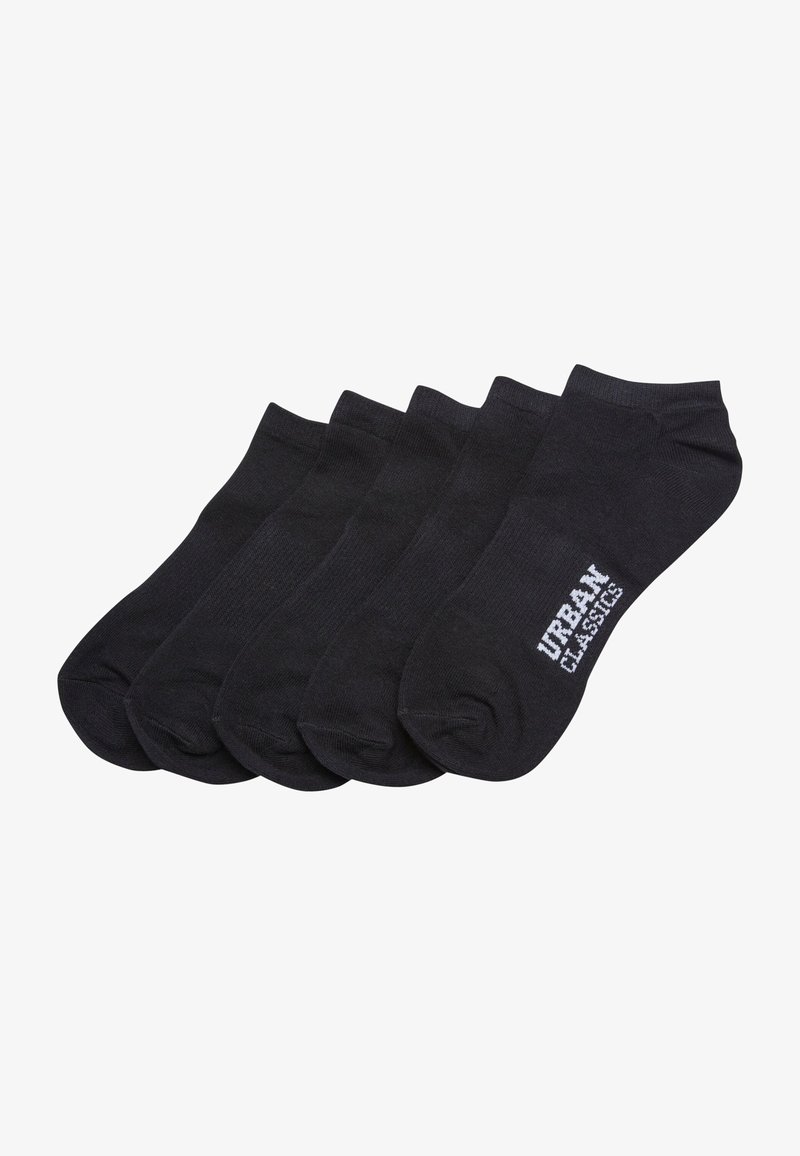 Czarne bawełniane skarpetki sięgające kostki, pięcio-pak, z prążkowanym wzorem i białym logo "URBAN CLASSICS" z boku. Gładka tekstura i prosty kształt.