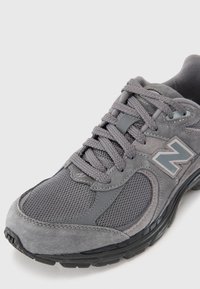 New Balance 2002 UNISEX - Sneaker low - castlerock