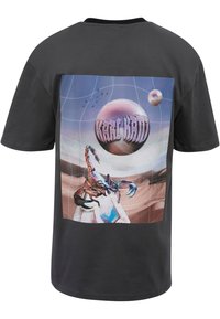 Gray cotton t-shirt featuring a colorful graphic of a scorpion and planets on the back, with a crew neck and short sleeves.
