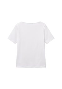 Bílý krátký rukáv tričko zobrazené z zadní strany s kulatým výstřihem na bílém pozadí.