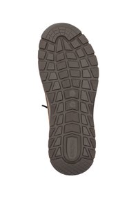 Suela de zapato de goma marrón con un patrón de relieve texturizado que presenta formas rectangulares y triangulares, etiquetada con "rieker" y tamaño 41.