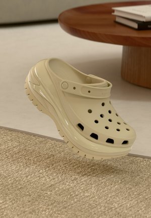 Crocs MEGA CRUSH UNISEX - Klikatas - bone