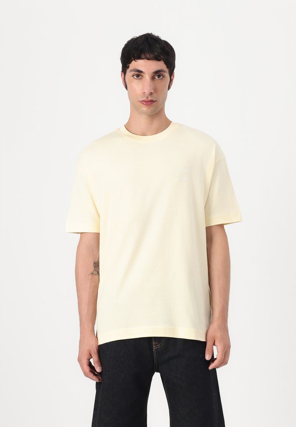 JOEL - Basic T-shirt - flan