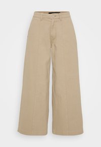 Niewybrane, silver mink