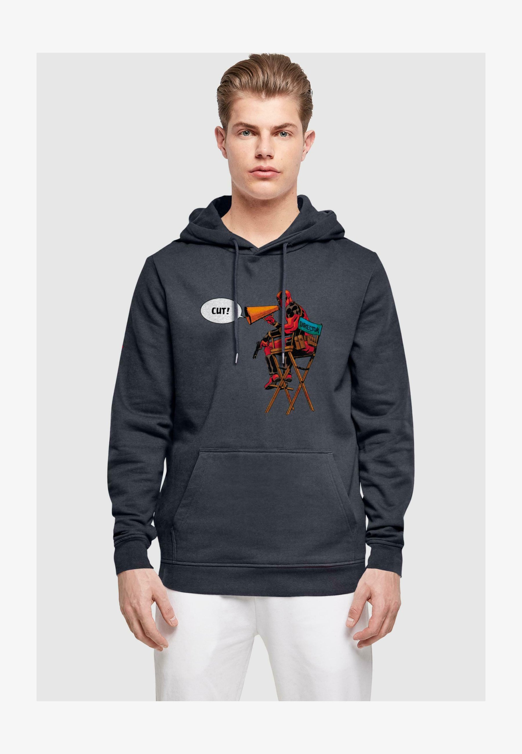"Felpa Con Cappuccio Edward Sinclair 'Keep Calm And Canter On' Colore Blu Notte. Tasca A Marsupio E Passaggio Per Auricolari. Morbida E Comoda, Look Casual."
