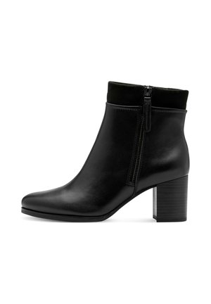 Stivaletti - black