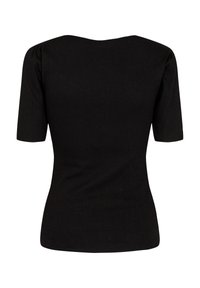 Sort, kortærmet top med ribbet tekstur. Har en bred, flad halsudskæring og en tætsiddende silhuet. Simpelt design uden yderligere detaljer.
