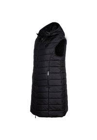 Mustapalleroiminen ilmanhiha vest, jossa on huppu, pystysuora tikattu muotoilu, etuvetoketju ja kaksi sivutaskua.