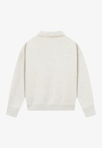 Helles graues Sweatshirt mit Kragen, gerippten Bündchen und Saum. Weicher, strukturierter Stoff mit lockerer Passform und oversized Schnitt.