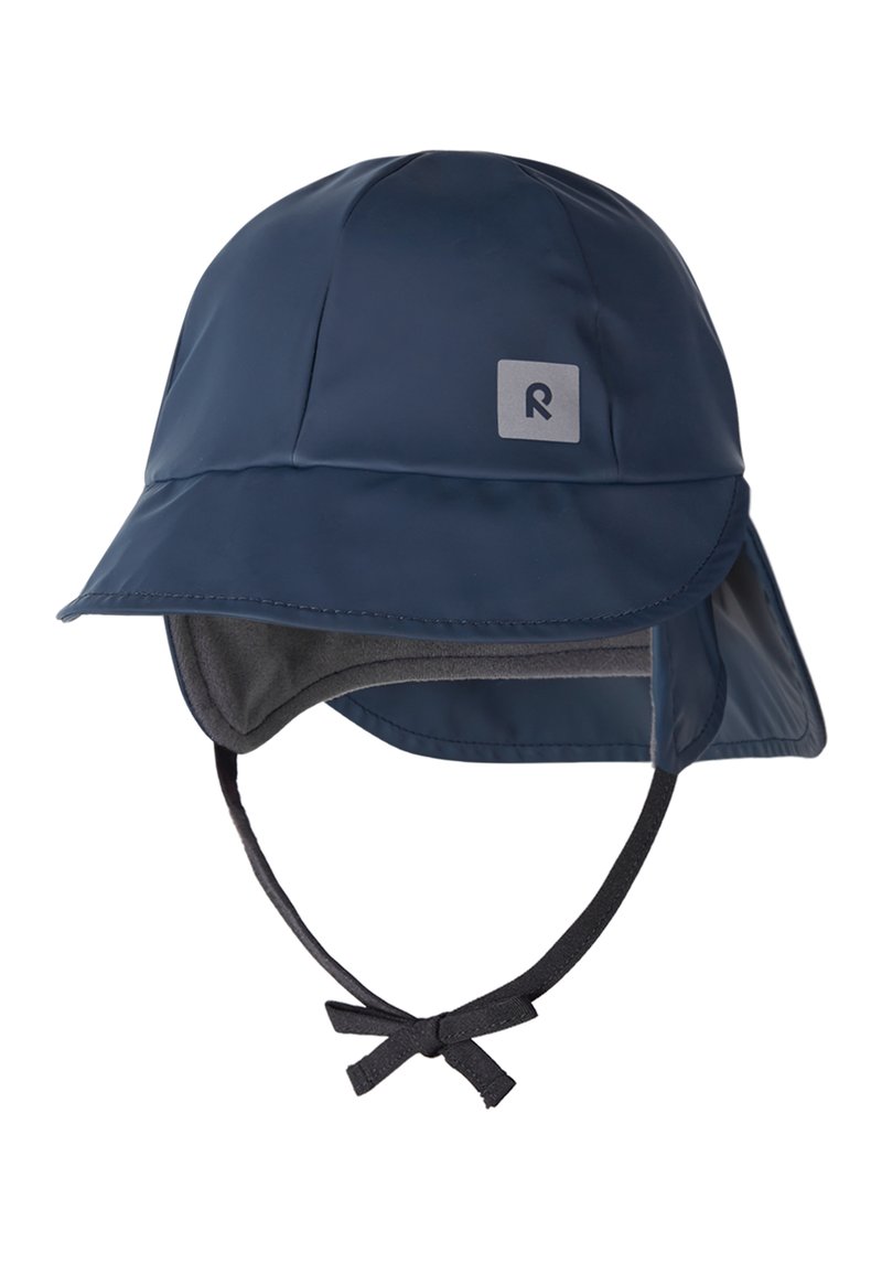 Marineblauer wasserdichter Hut mit breiter Krempe, weicher grauer Fütterung, Ohrenklappen und Kinnband. Mit kleinem grauen Logo auf der Vorderseite.