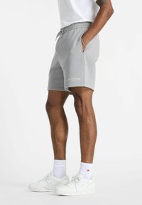 New Balance REIMAGINED szary