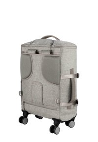Grau strukturierter Stoffkoffer mit Netzseitentaschen, gepolstertem Tragegriff oben und vier schwarzen Rollen für Mobilität.