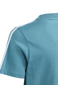adidas Performance TEE - Camiseta estampada - arctic fusion/white
