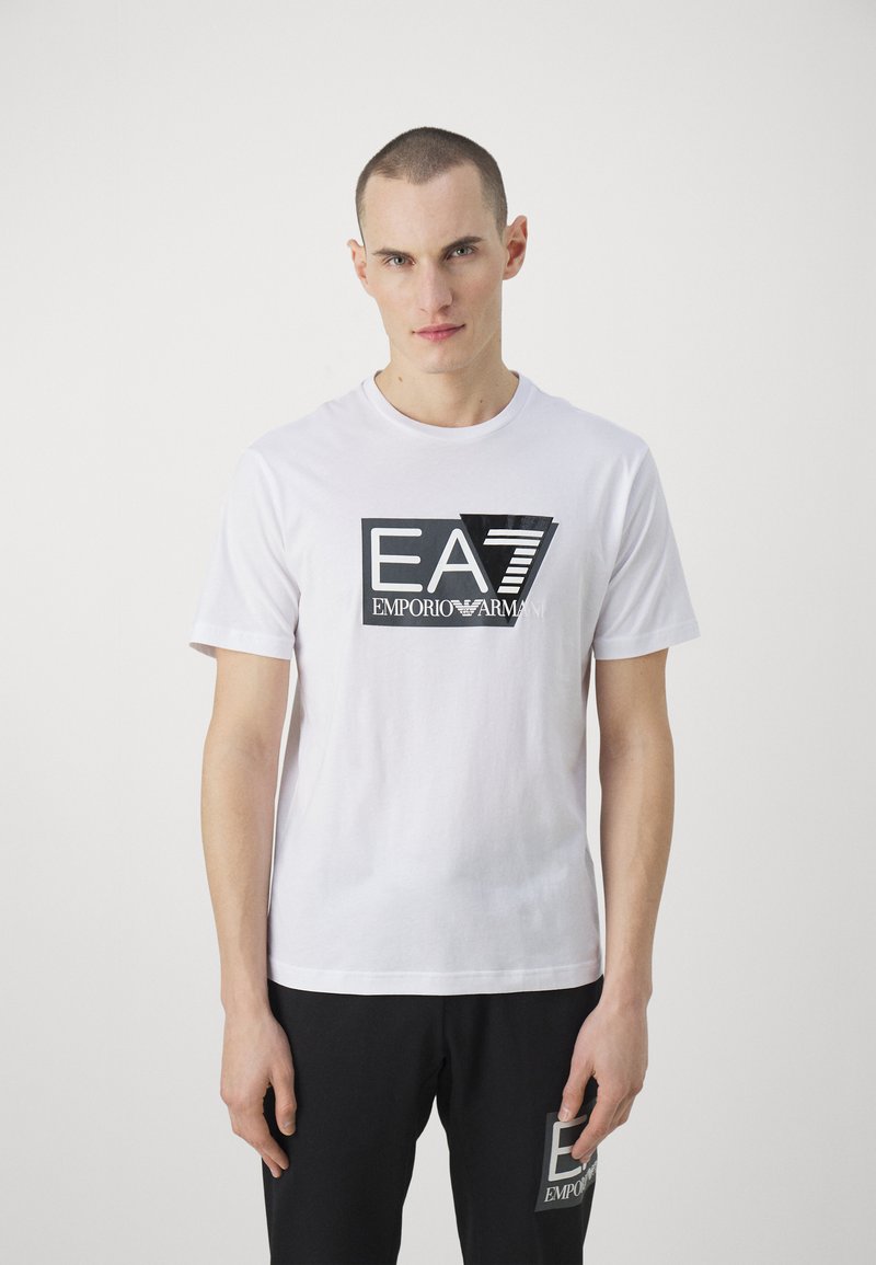 EA7 Emporio Armani - T-shirts med print - bianco, Forstørre