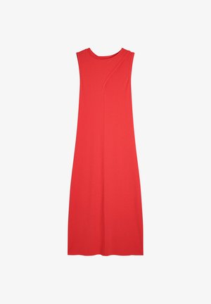 Czerwona sukienka bez rękawów z okrągłym dekoltem i wygiętym szwem z przodu. Wykonana z gładkiego, lekkiego materiału o zwiewnej sylwetce.