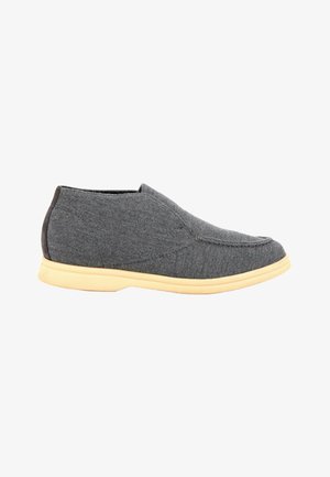 Loro Piana, OPEN WALK CLOTH ANKLE BOOTS GREY - Boots à talons - grey
