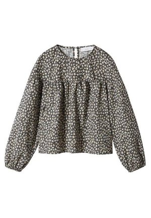 Sort bluse med lange ærmer med hvidt blomsterprint, rund halsudskæring, rynket bærestykke og elastiske ærmegab.