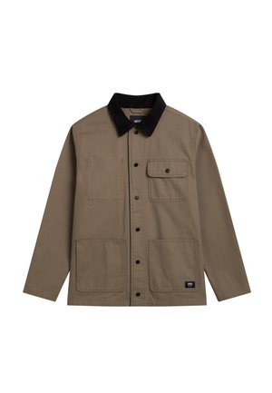 Veste marron à manches longues avec col noir, fermeture à boutons, une poche poitrine à rabat et deux poches plaquées basses à l'avant.