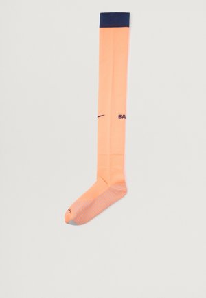 STRIKE UNISEX - Futbola zeķes - bright mango/midnight navy