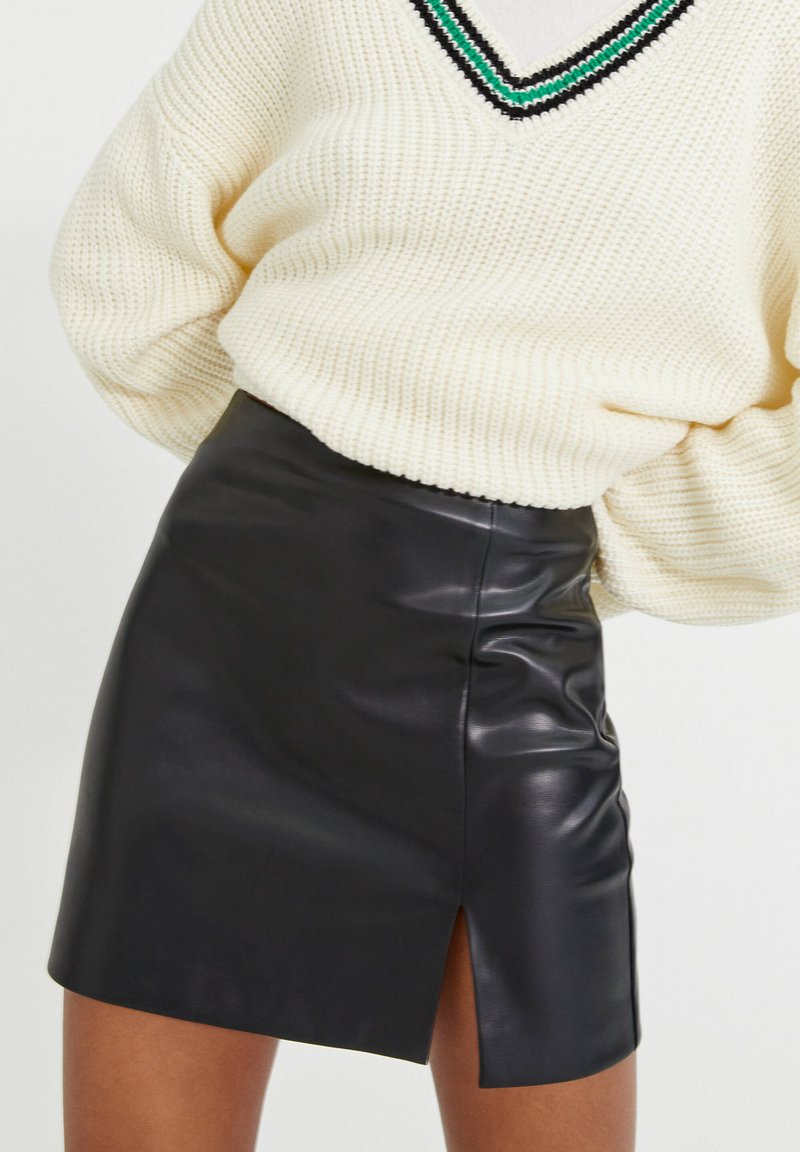 Damen Jeansröcke | PULL&BEAR AUS MIT SCHLITZ A-Linien-Rock mottled black/schwarz - RU80608 Damen Jeansröcke | PULL&BEAR AUS MIT SCHLITZ A-Linien-Rock mottled black/schwarz - RU80608