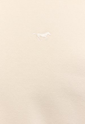Kremowy pulower o miękkiej fakturze, z małym białym haftowanym logo konia na piersi.