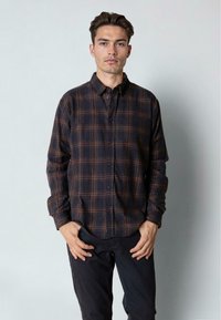 Clean Cut Copenhagen Skjorta - dark navy