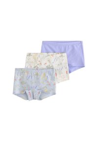 Tre par bomuldsshorts: et lys lilla, et med blomstermønster i pastelfarver på en lys blå baggrund, og et i cremefarve med blomstermotiv.