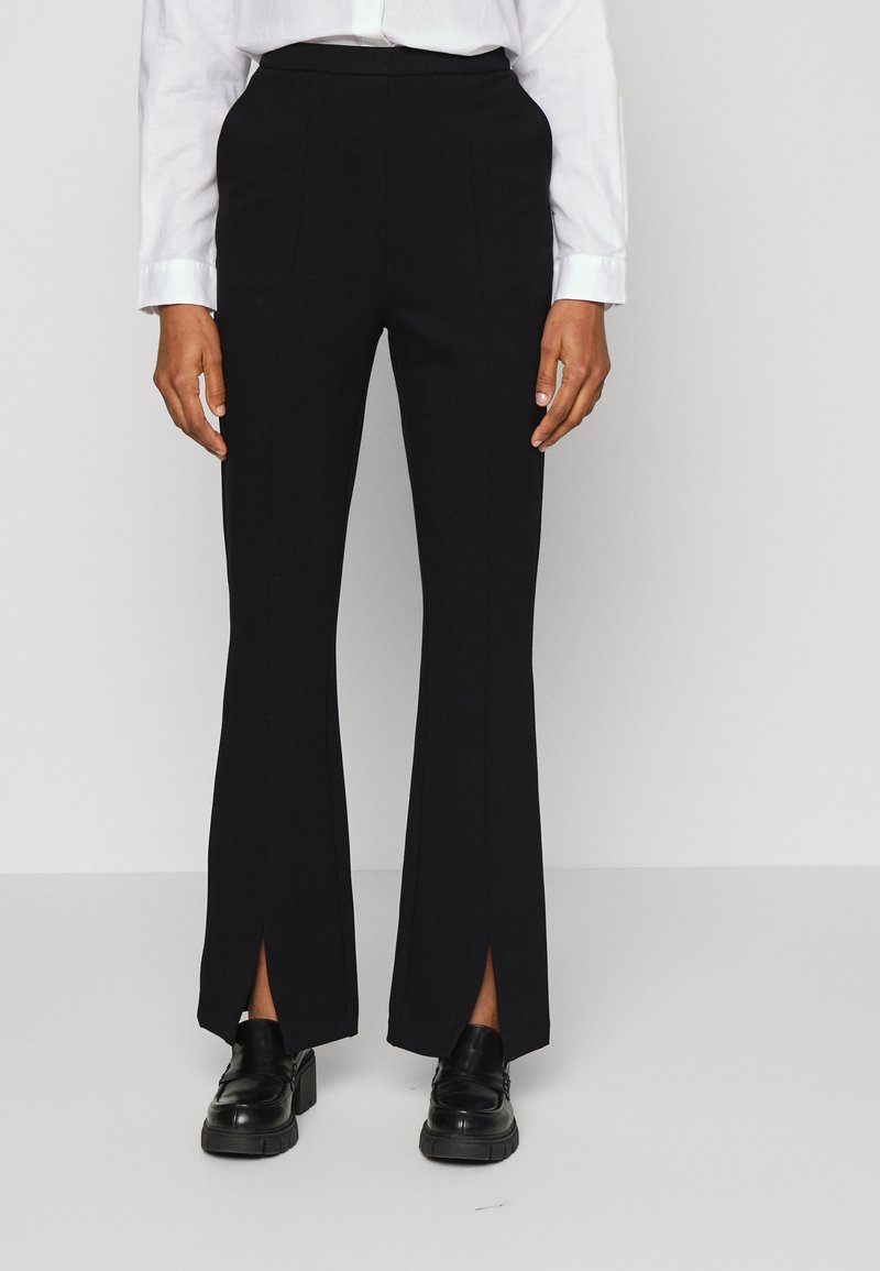 Modström Pantalones - black