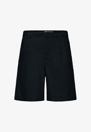 Μαύρα σορτς μέχρι το γόνατο με ραφή, θηλιές για τη ζώνη, κούμπωμα με κουμπί και πιέτες μπροστά και στις δύο πλευρές.