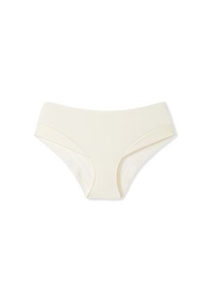 Bragas de bikini color crema con una textura suave, diseño de tiro bajo y cobertura moderada, que presentan paneles laterales delgados y líneas limpias.