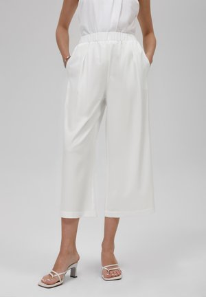 Anna Field by Zalando Trousers - white