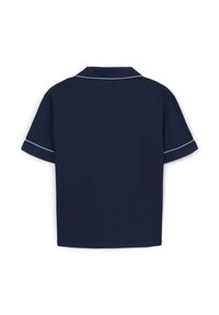 Camicia a maniche corte color navy realizzata in tessuto liscio, con colletto classico e piping bianco lungo i bordi per un tocco di dettaglio.